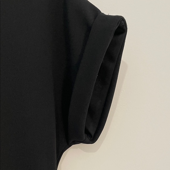 Elizabeth & Nicole Black Pleated Midi Dress size L - Picture 9 of 9